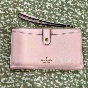 Kate Spade Wristlet light pink